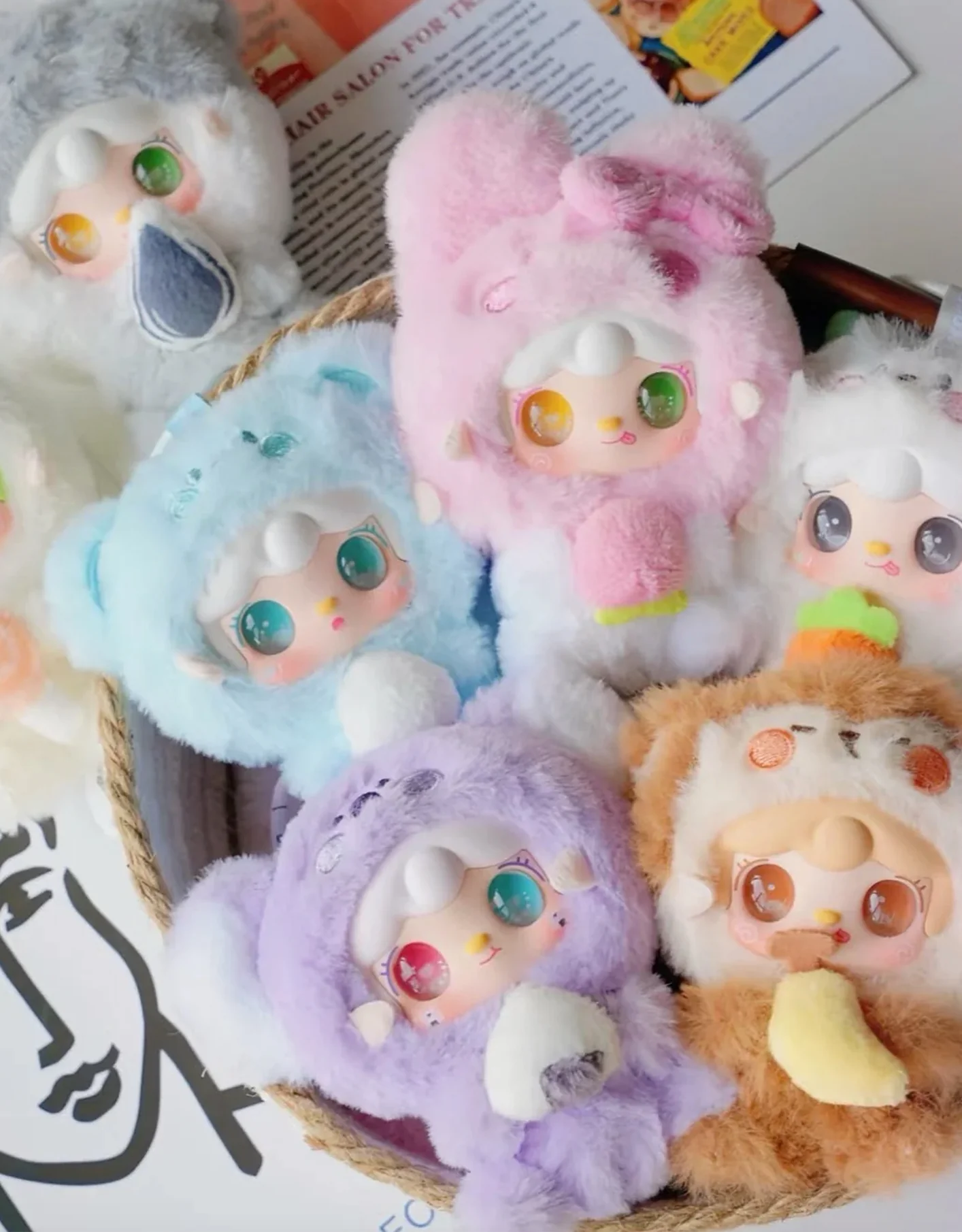 Yooki V10 Hug Food Store – Portachiavi in Peluche Blind Box - immagine 2